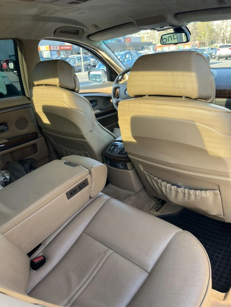 BMW 730 Adaptive Drive/Soft Close/PDC/Logic7, снимка 14 - Автомобили и джипове - 52805478