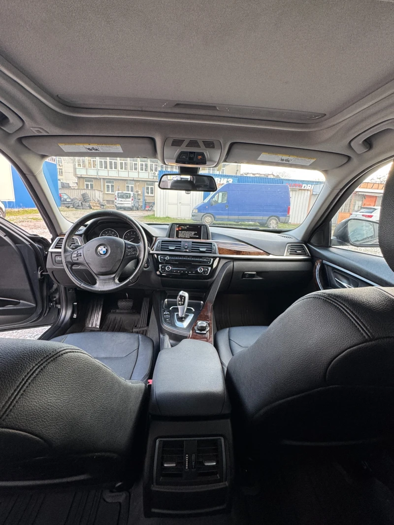 BMW 320, снимка 8 - Автомобили и джипове - 52966394