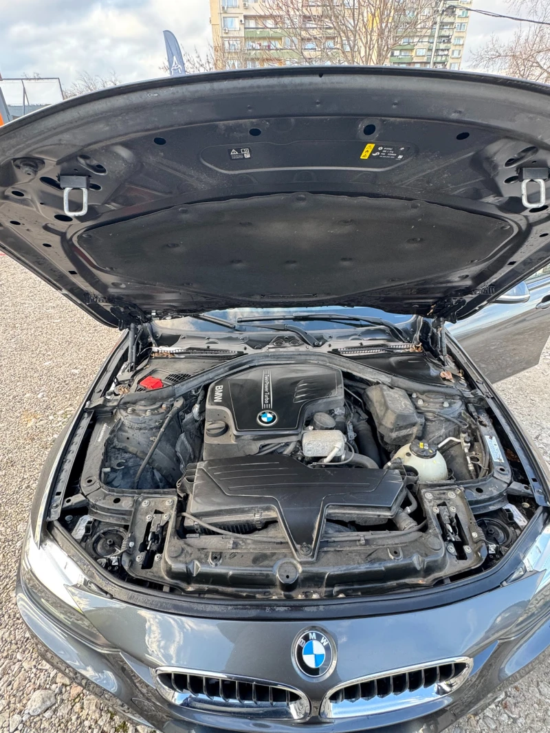 BMW 320, снимка 13 - Автомобили и джипове - 52966394