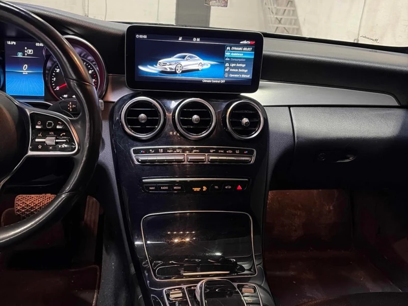 Mercedes-Benz C 300 CARFAX, снимка 9 - Автомобили и джипове - 53077195
