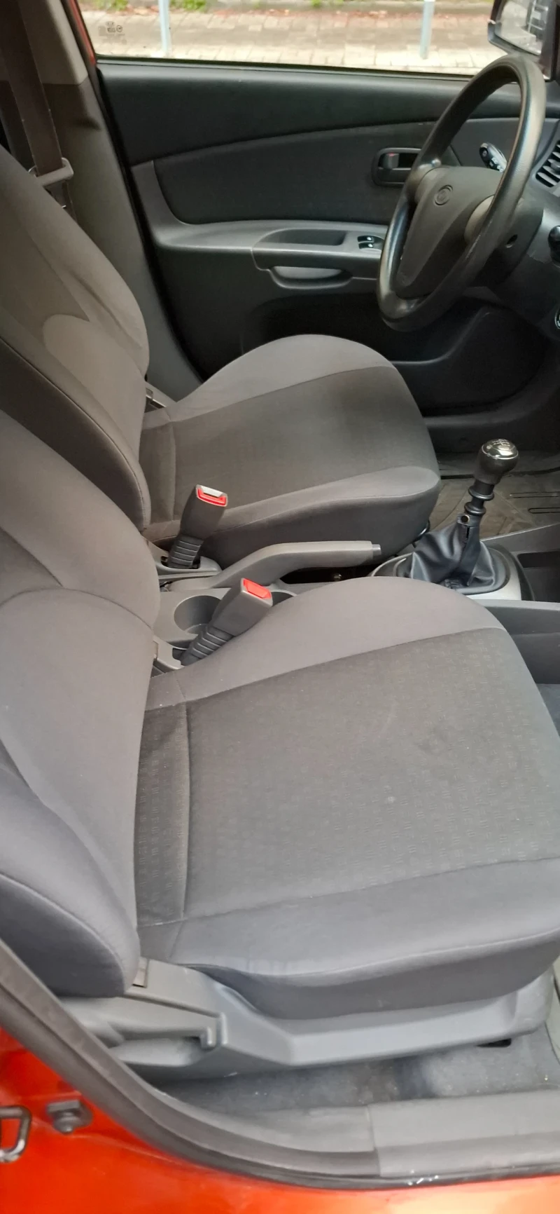 Kia Rio, снимка 9 - Автомобили и джипове - 53307484