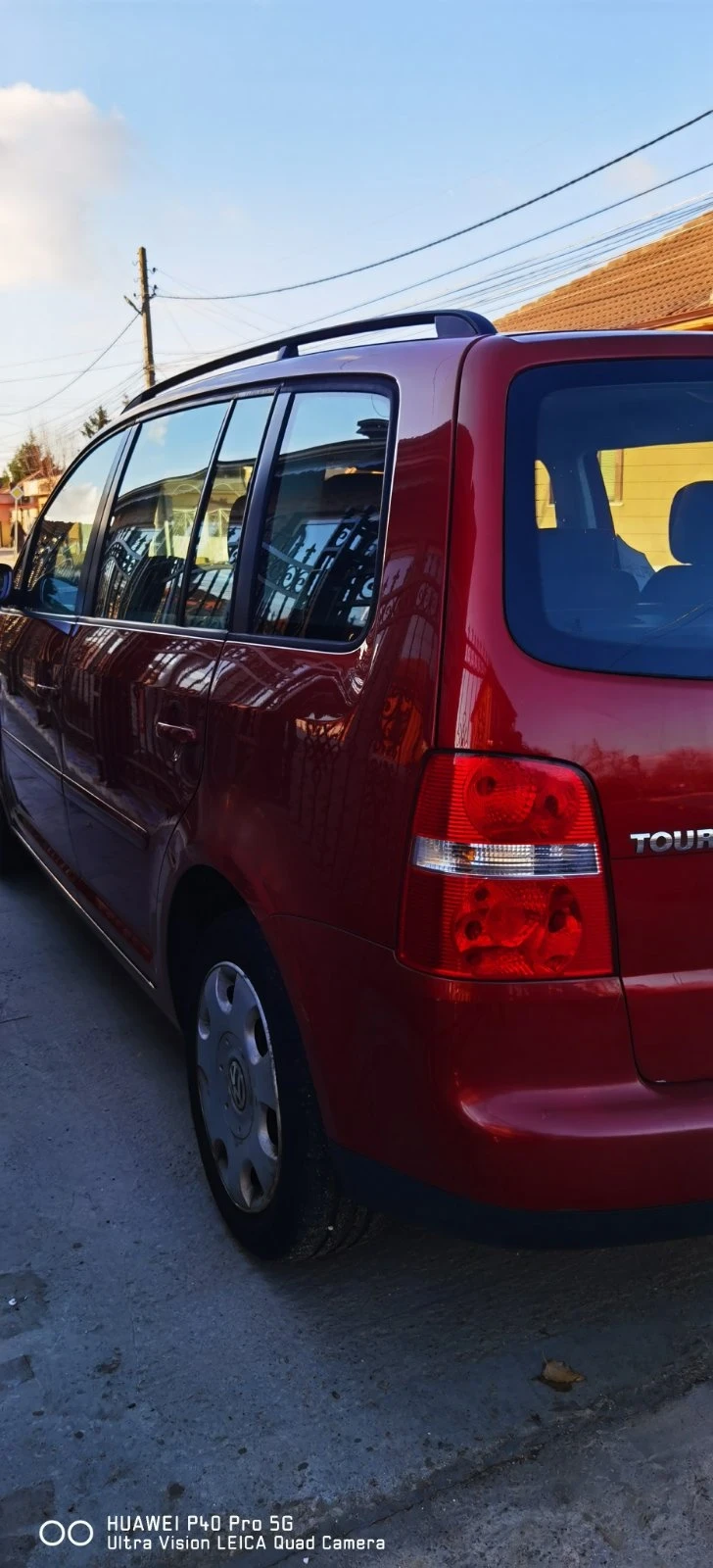 VW Touran, снимка 4 - Автомобили и джипове - 48321942