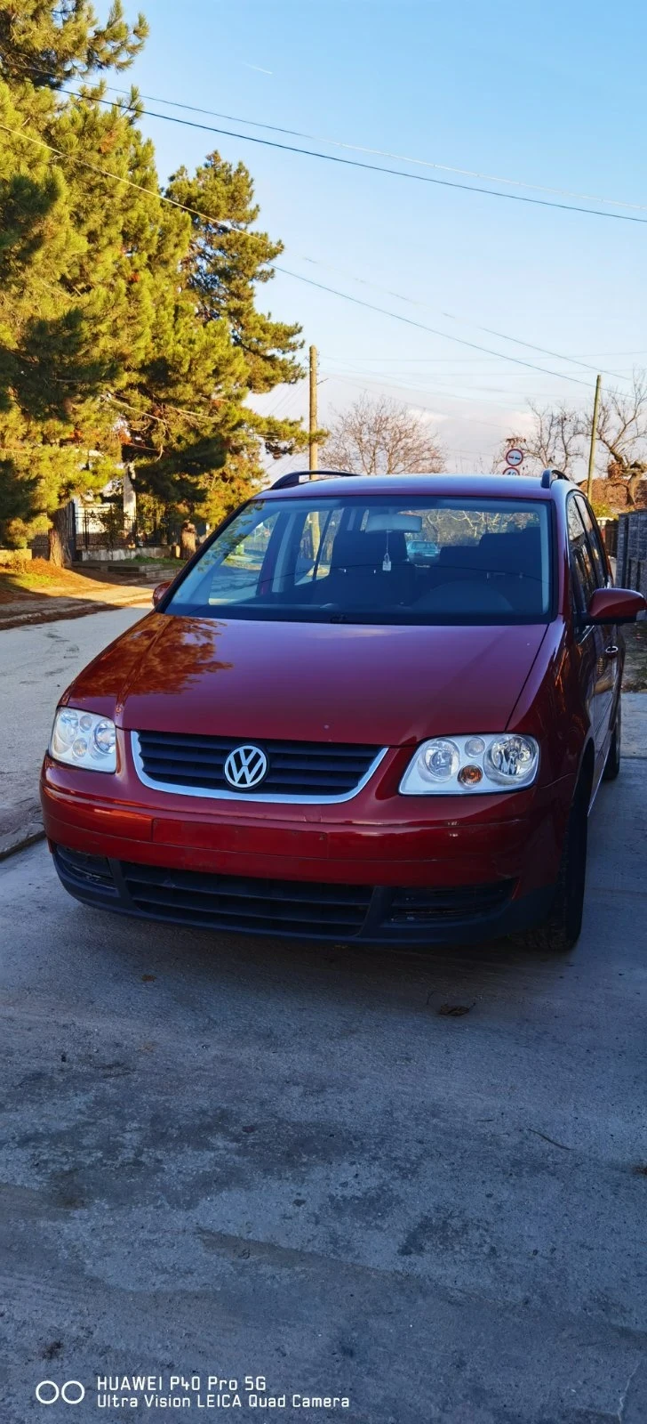 VW Touran, снимка 1 - Автомобили и джипове - 48321942