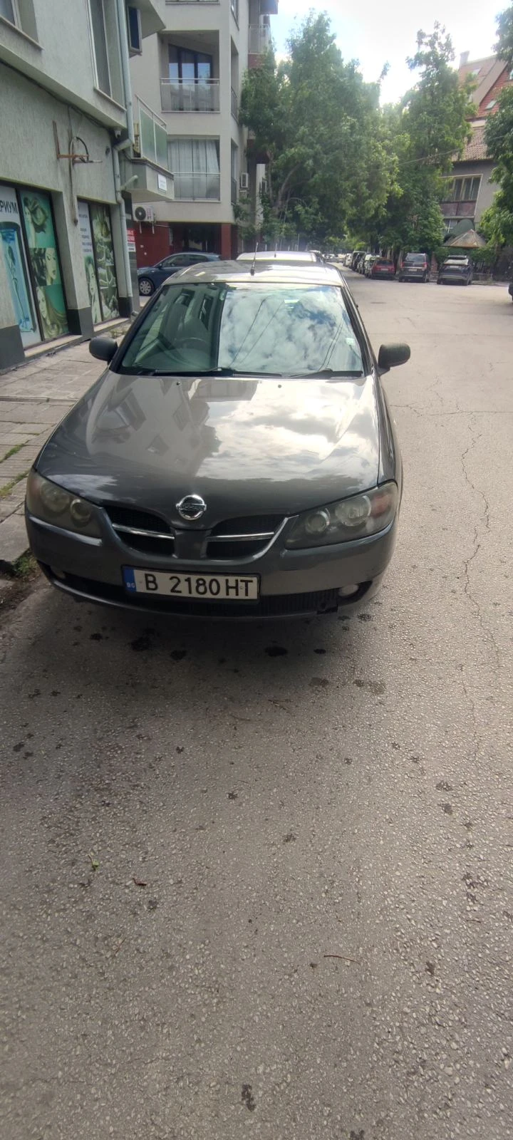 Nissan Almera 1.5