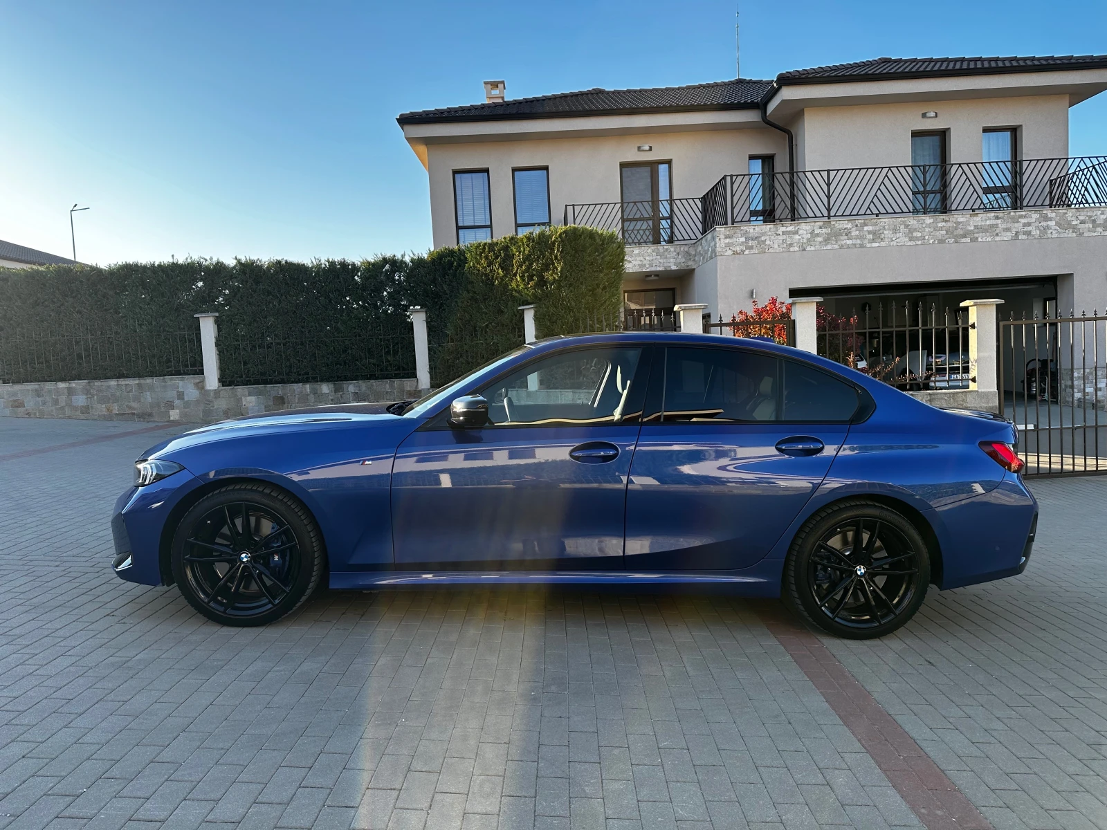 BMW 320 X-Drive/M SPORT PRO/H&K/DISTRONIC - изображение 4