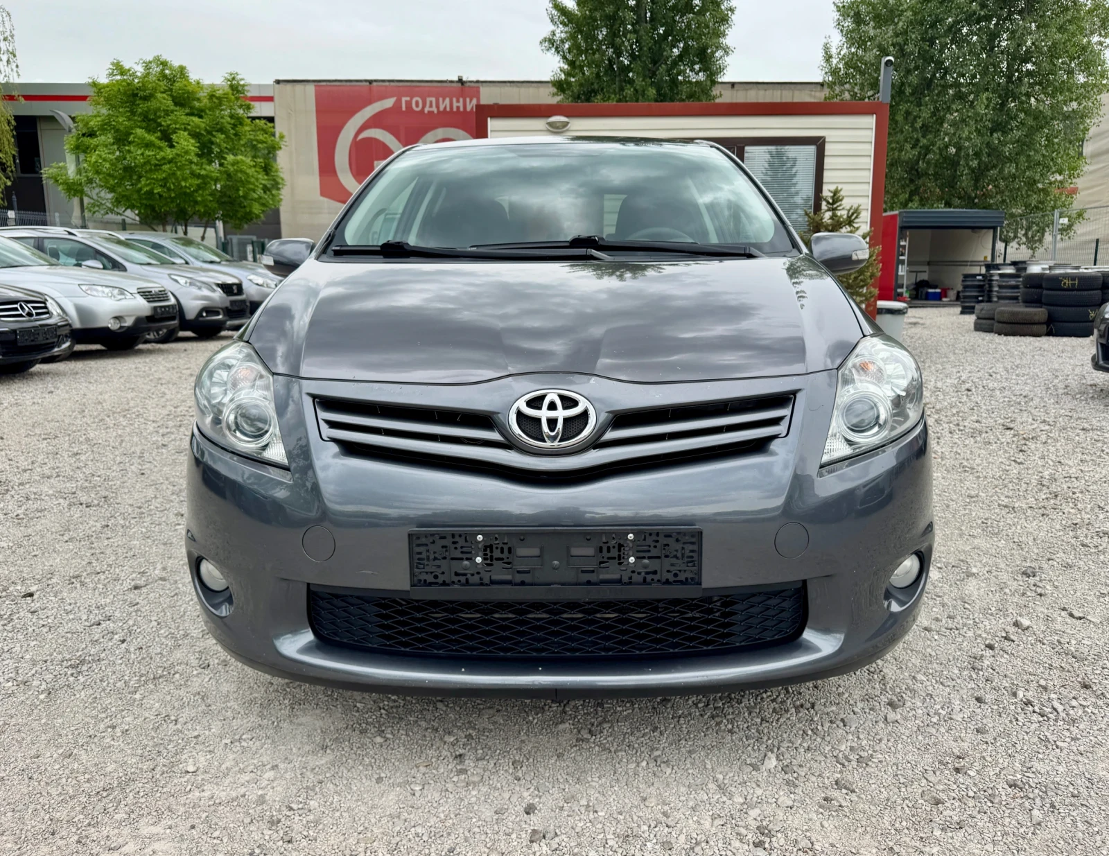 Toyota Auris 1.8i Нов Внос ! - изображение 8