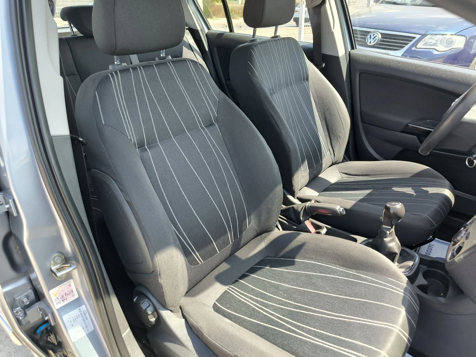 Opel Corsa 1.4i - изображение 8