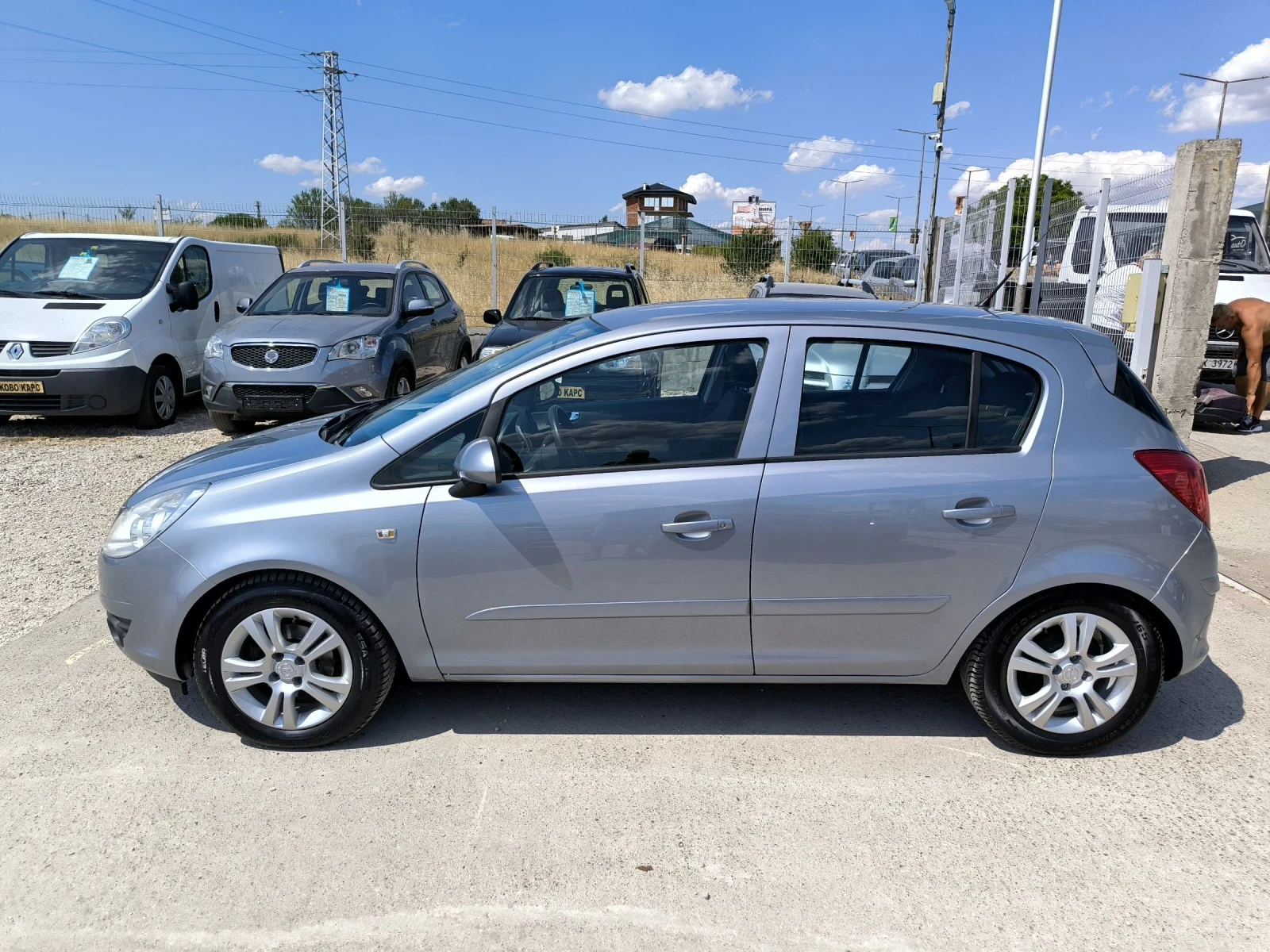 Opel Corsa 1.4i - изображение 6