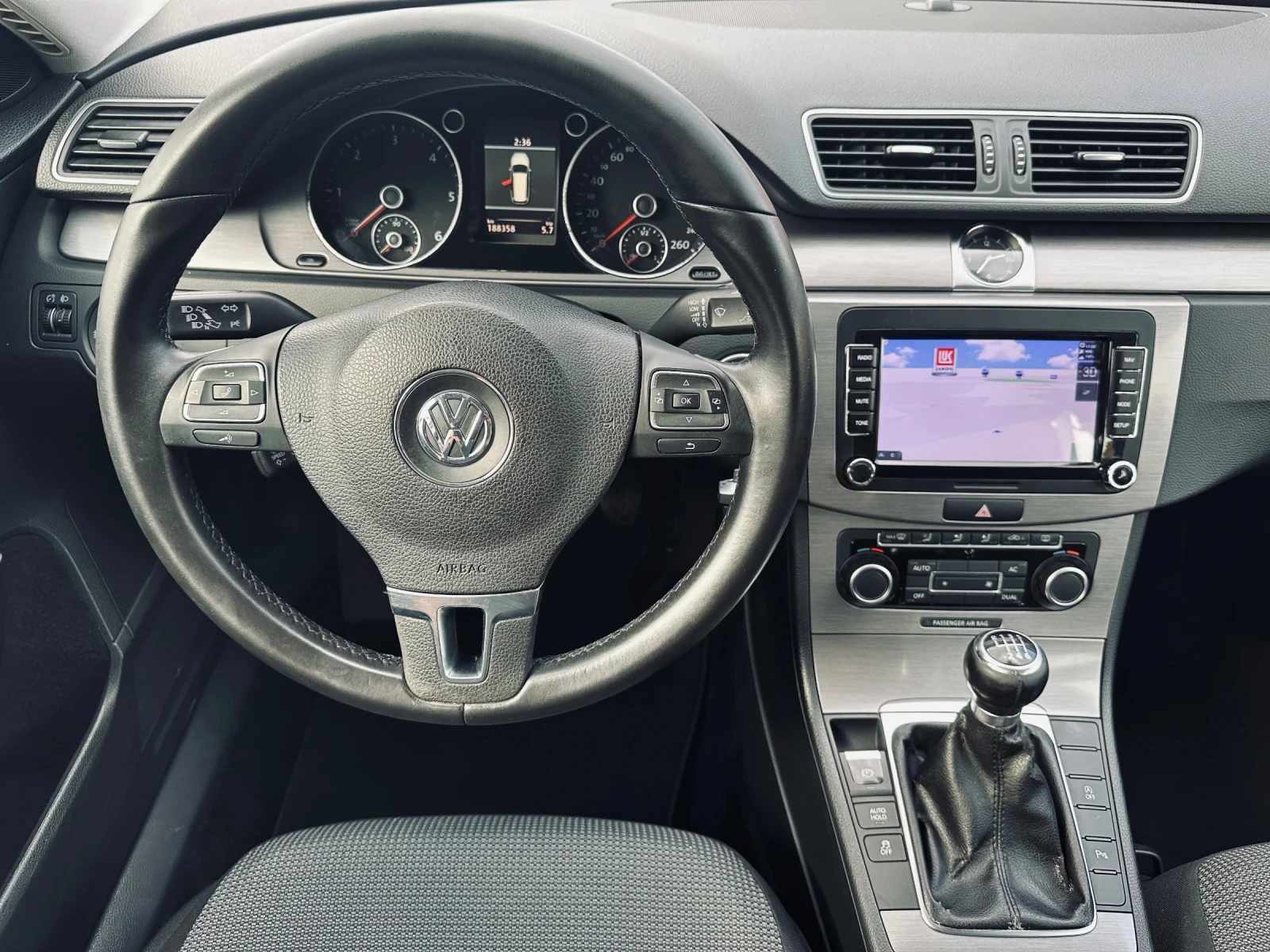 VW Passat TDI/Navi//6- | Mobile.bg   12