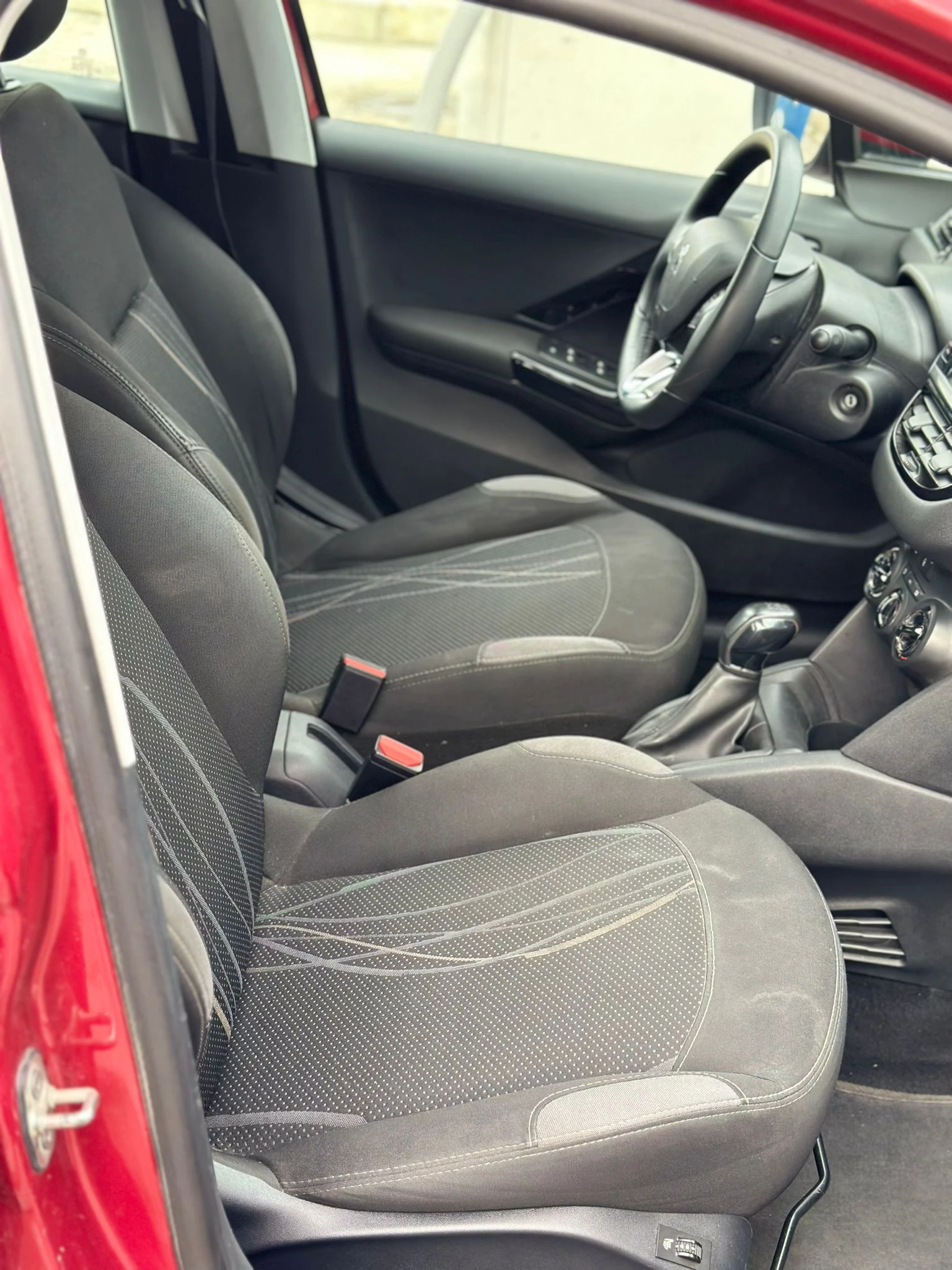 Peugeot 208 1.2 Active ������ �� /�������� ������� � PEUGEOT!! | Mobile.bg � ����������� 6