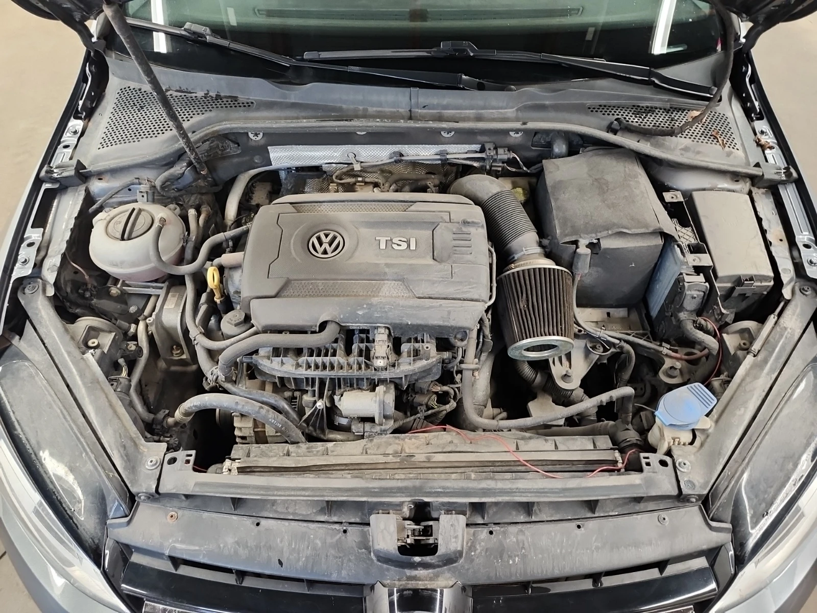 VW Golf * CARFAX *    | Mobile.bg   10