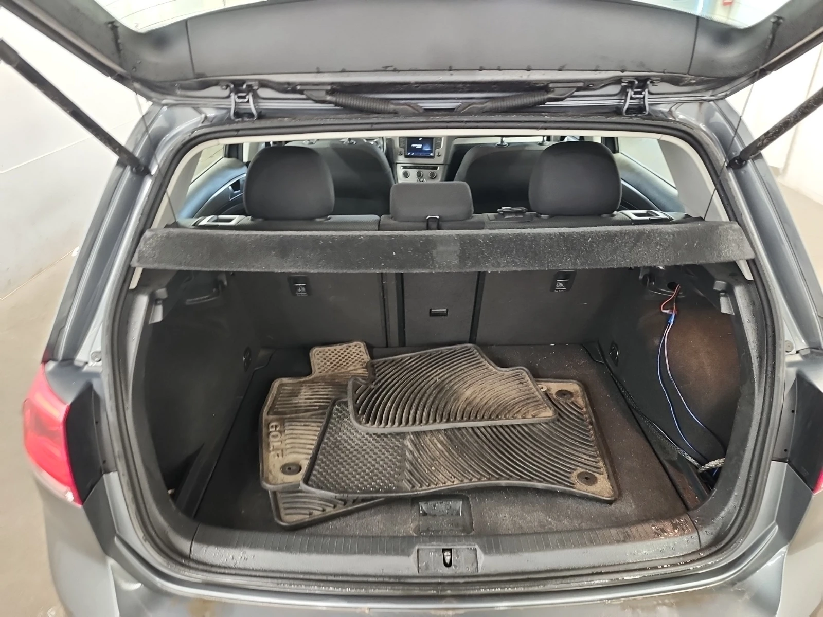 VW Golf * CARFAX *    | Mobile.bg   11