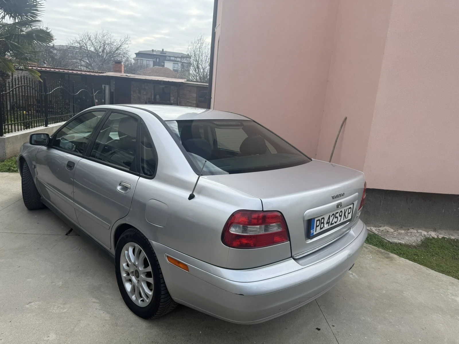 Volvo S40  - изображение 3