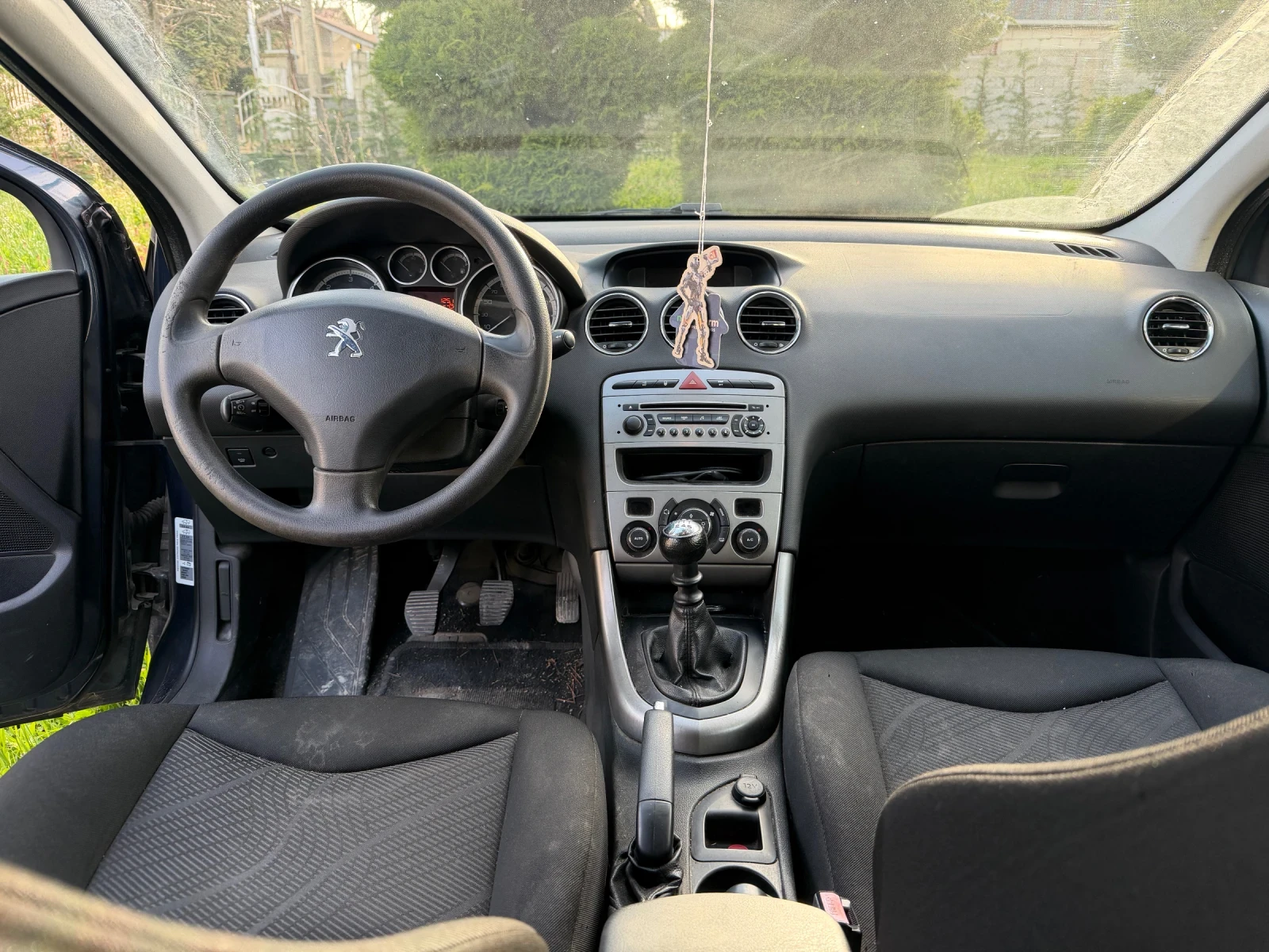 Peugeot 308 e-HDI 1, 6 112 к.с 6-скорости, снимка 8 - Автомобили и джипове - 54187718