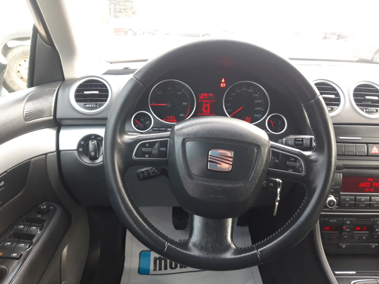 Seat Exeo 2.0TDI-ST* 143k.c-6ck* SW, снимка 9 - Автомобили и джипове - 54431012