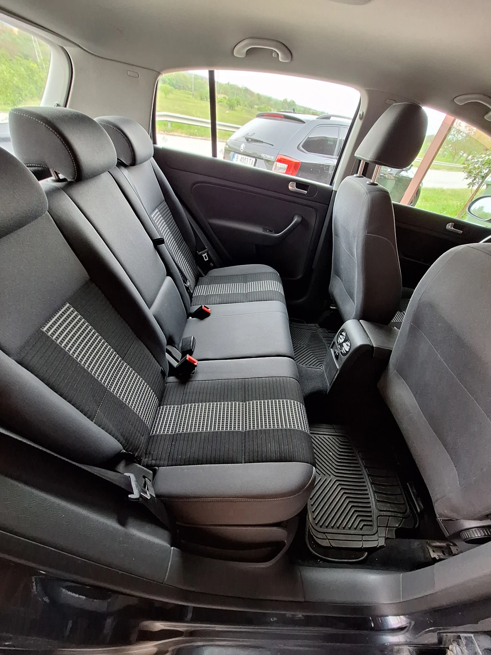 VW Golf Plus 1.9 tdi, снимка 4 - Автомобили и джипове - 54478429