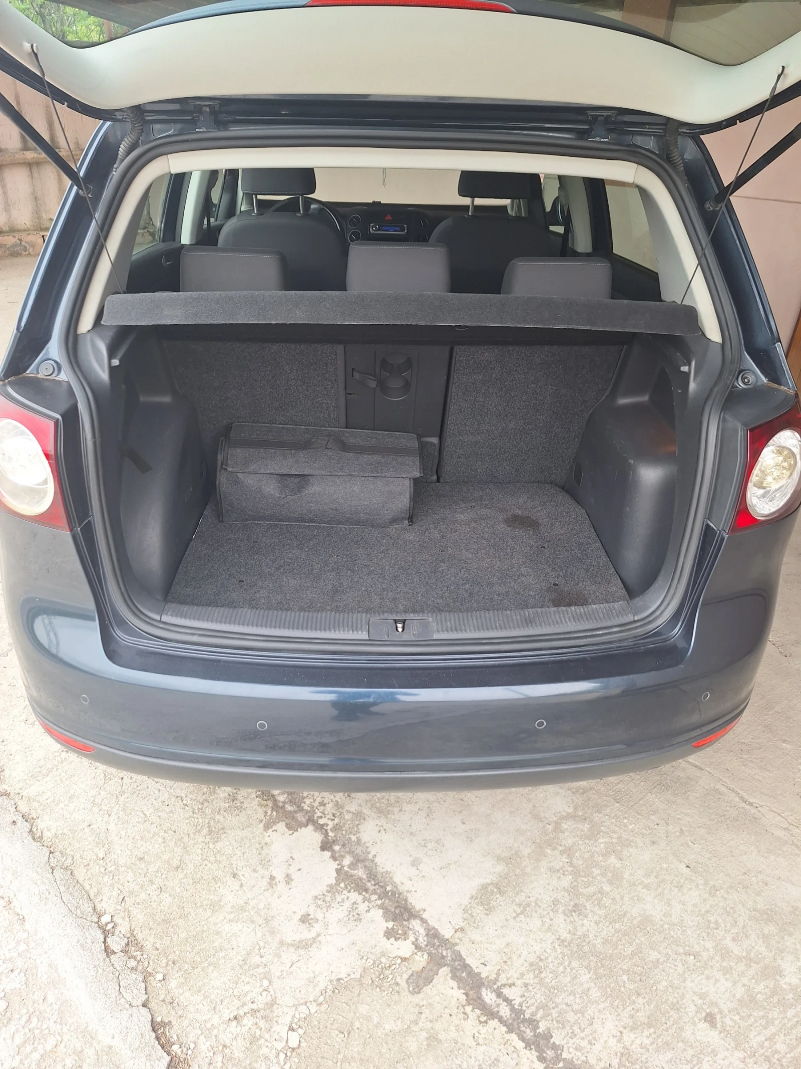 VW Golf Plus 1.9 tdi, снимка 9 - Автомобили и джипове - 54478429