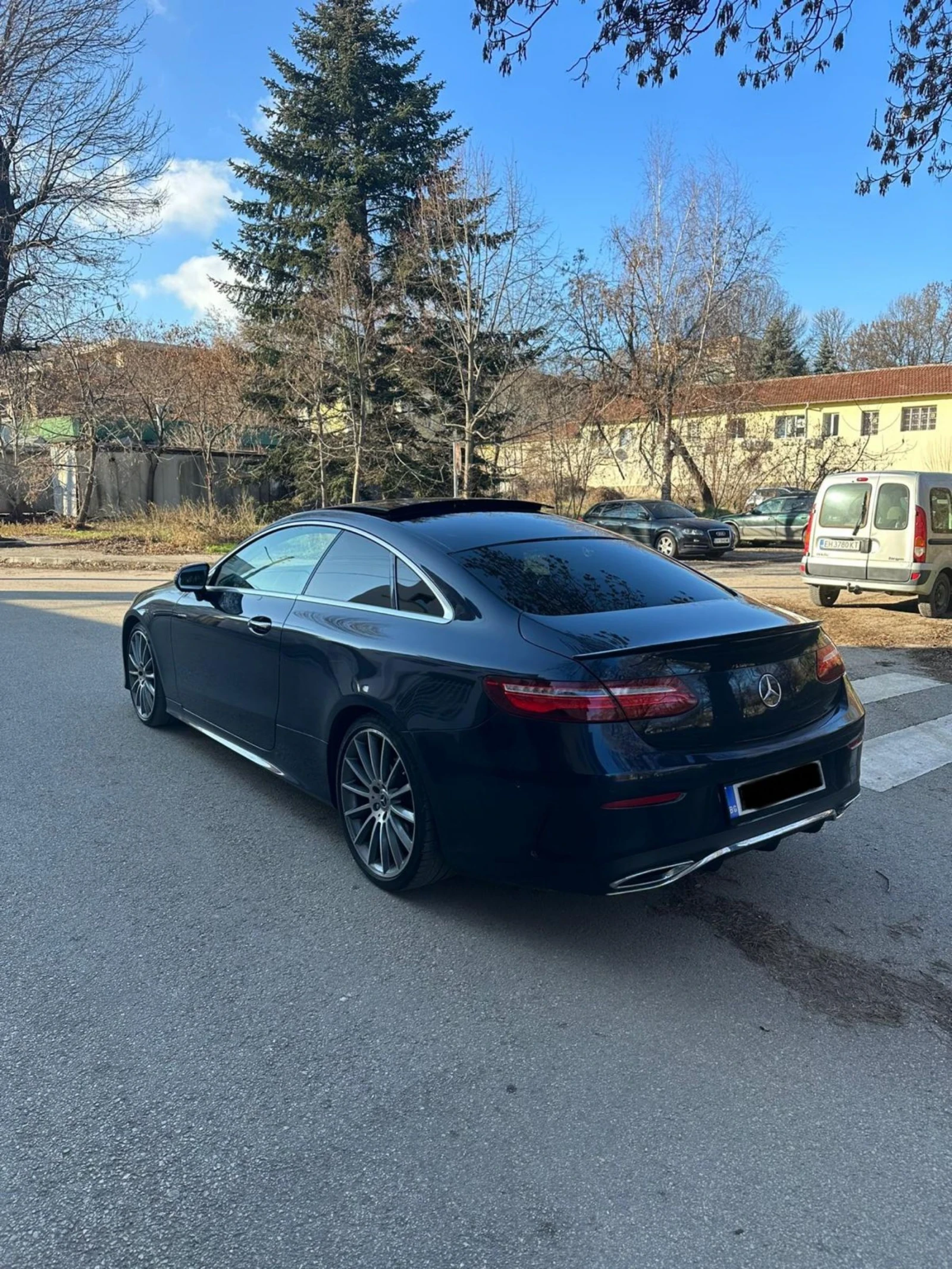 Mercedes-Benz E 220 AMG line Pano Widescreen Burmester Memory , снимка 5 - Автомобили и джипове - 54594947