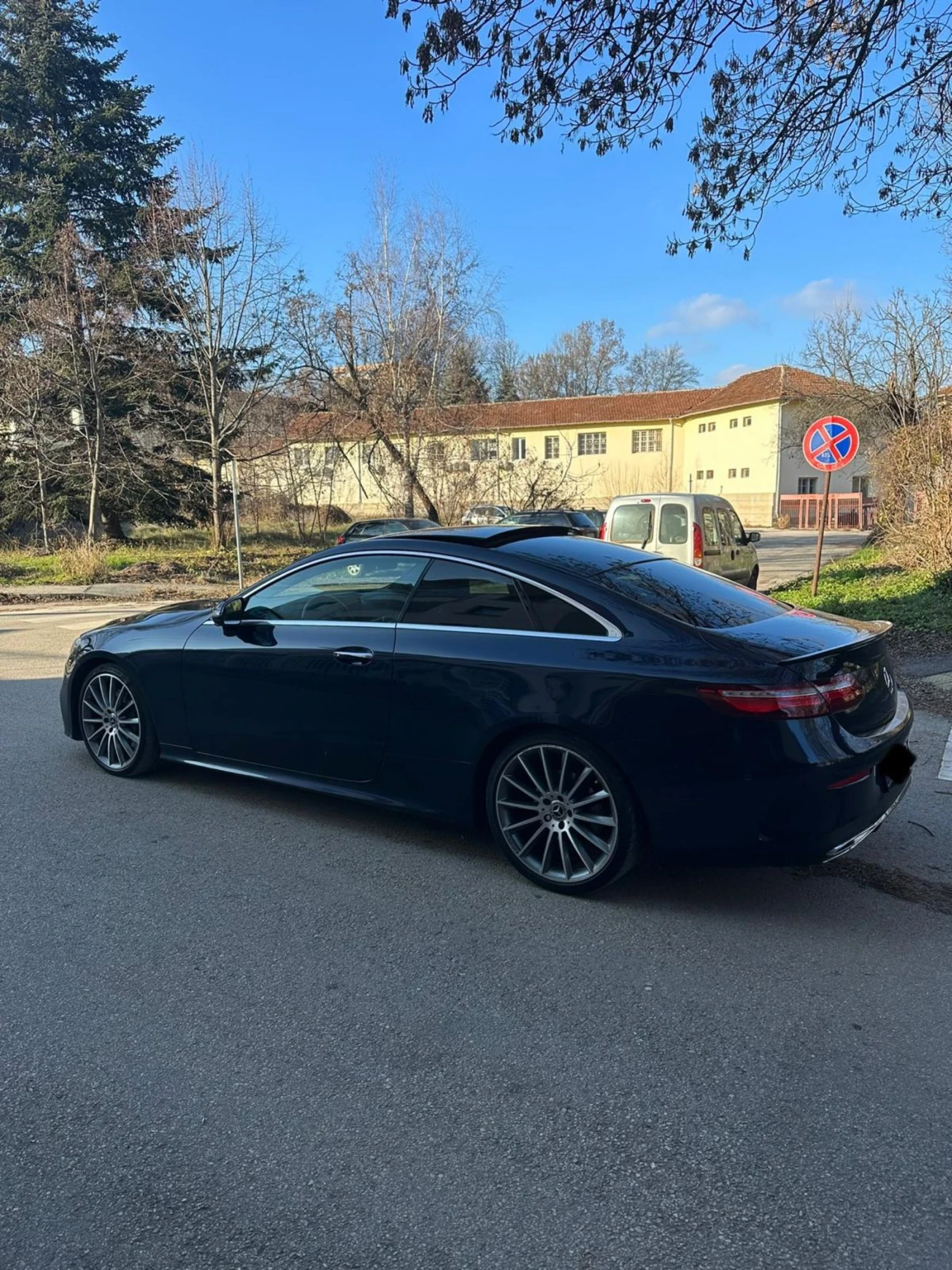Mercedes-Benz E 220 AMG line Pano Widescreen Burmester Memory , снимка 6 - Автомобили и джипове - 54594947