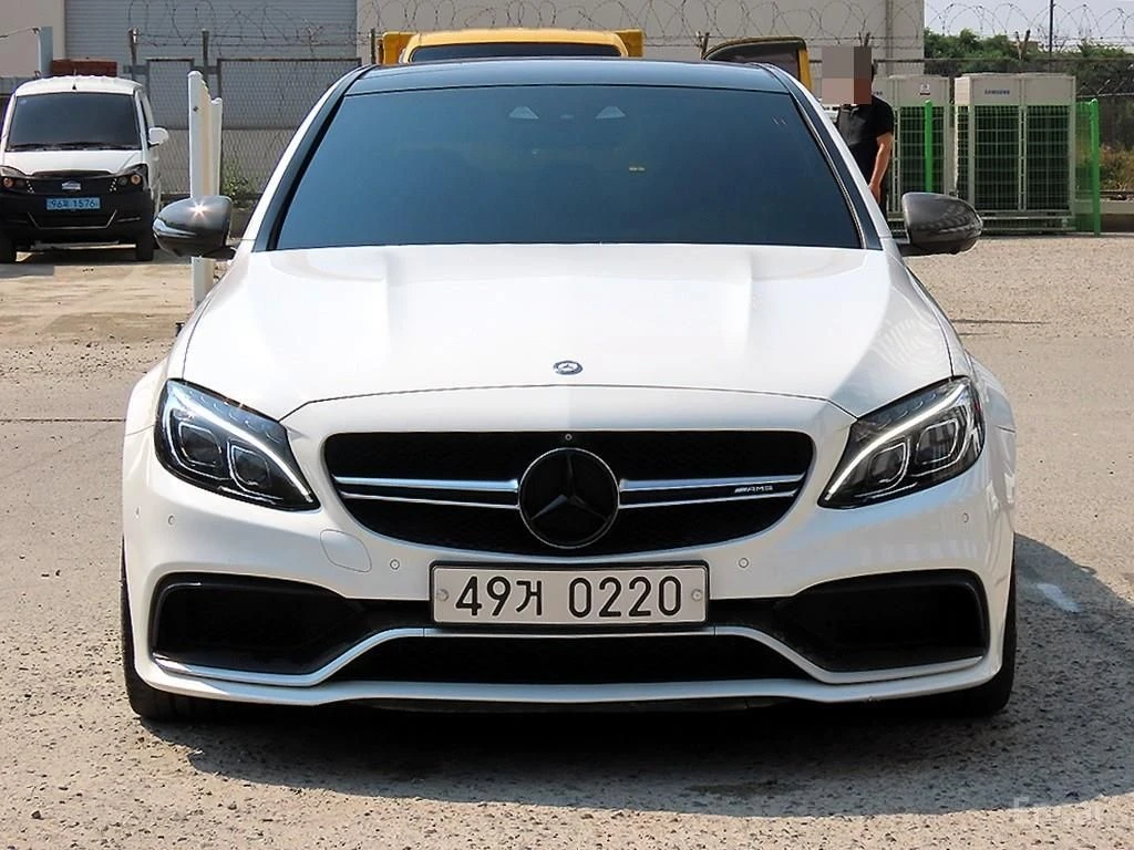 Mercedes-Benz C 63 AMG S* BURMESTER* 360КАМЕРА* LANE* ASSIST* CARBON* 
