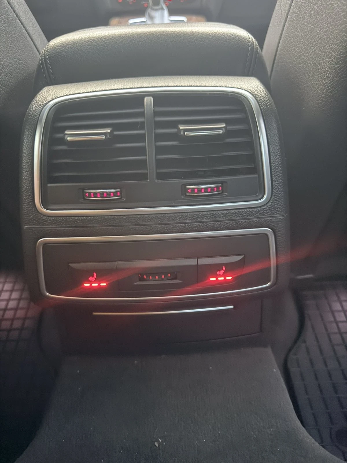 Audi A6 3.0 TFSI, снимка 13 - Автомобили и джипове - 55135512