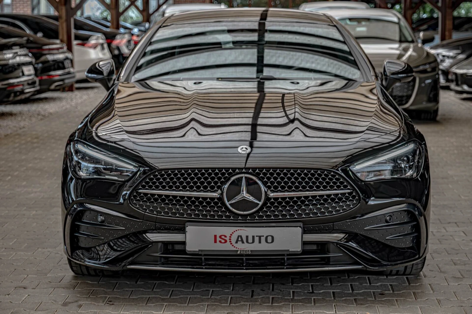 Mercedes-Benz CLE 200 AMG Line/Камера/Амбиент/Карбон/MBUX/Мемори/Панорам
