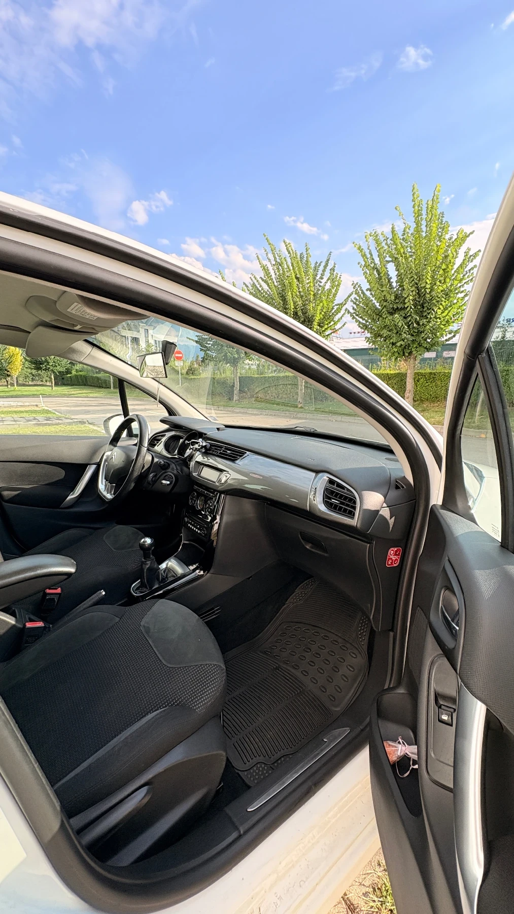 Citroen C3 Exclusive, снимка 13 - Автомобили и джипове - 55805278