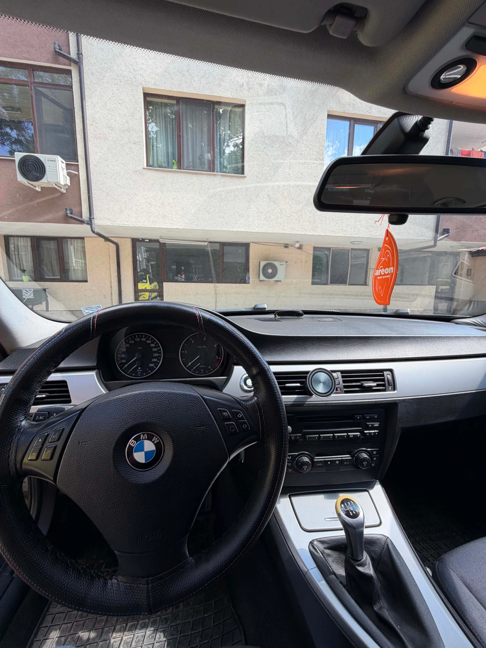 BMW 320 320d 2.0 163к.с, снимка 3 - Автомобили и джипове - 55973366