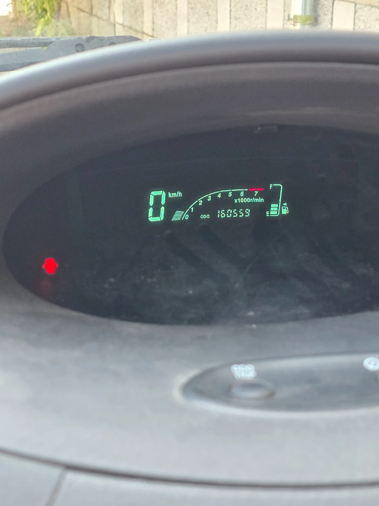 Toyota Yaris 1000кб. 65кс .2005г Бензин, снимка 4 - Автомобили и джипове - 55996879