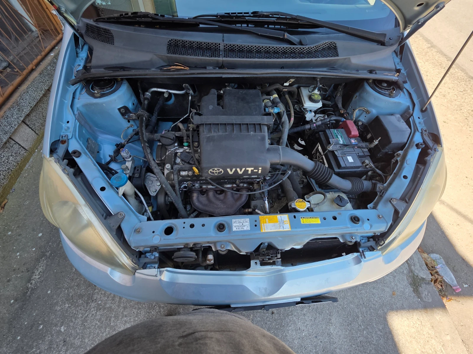 Toyota Yaris 1000кб. 65кс .2005г Бензин, снимка 5 - Автомобили и джипове - 55996879