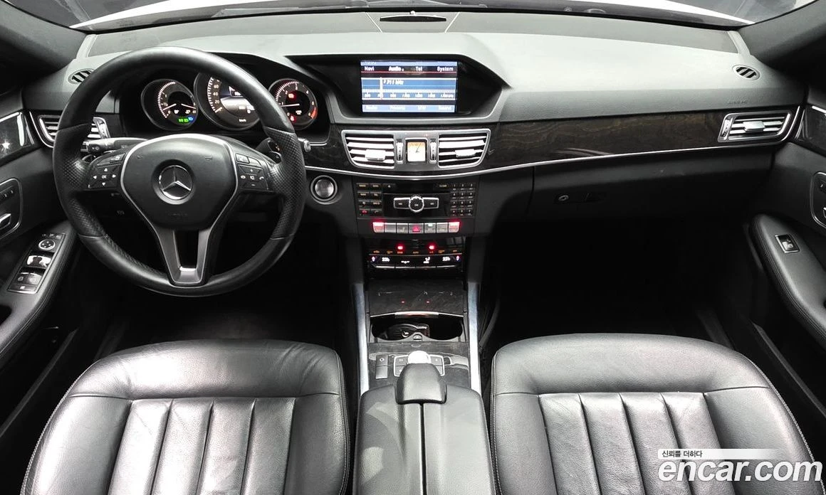 Mercedes-Benz E 220 E220 CDI Avantgarde, снимка 7 - Автомобили и джипове - 56122879