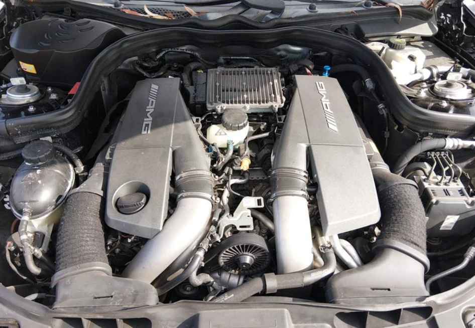 Mercedes-Benz CLS 63 AMG S* CARBON* HARMAN* �����* CARFAX | Mobile.bg � ����������� 12