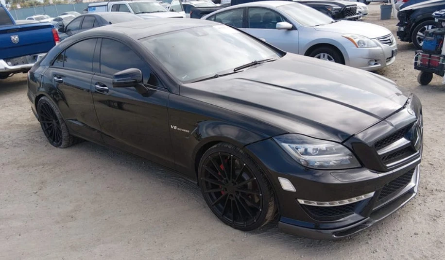 Mercedes-Benz CLS 63 AMG S* CARBON* HARMAN* �����* CARFAX | Mobile.bg � ����������� 3