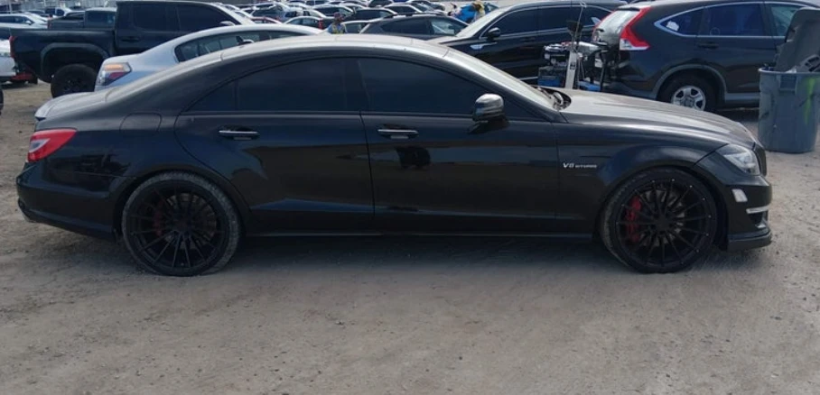 Mercedes-Benz CLS 63 AMG S* CARBON* HARMAN* �����* CARFAX | Mobile.bg � ����������� 6