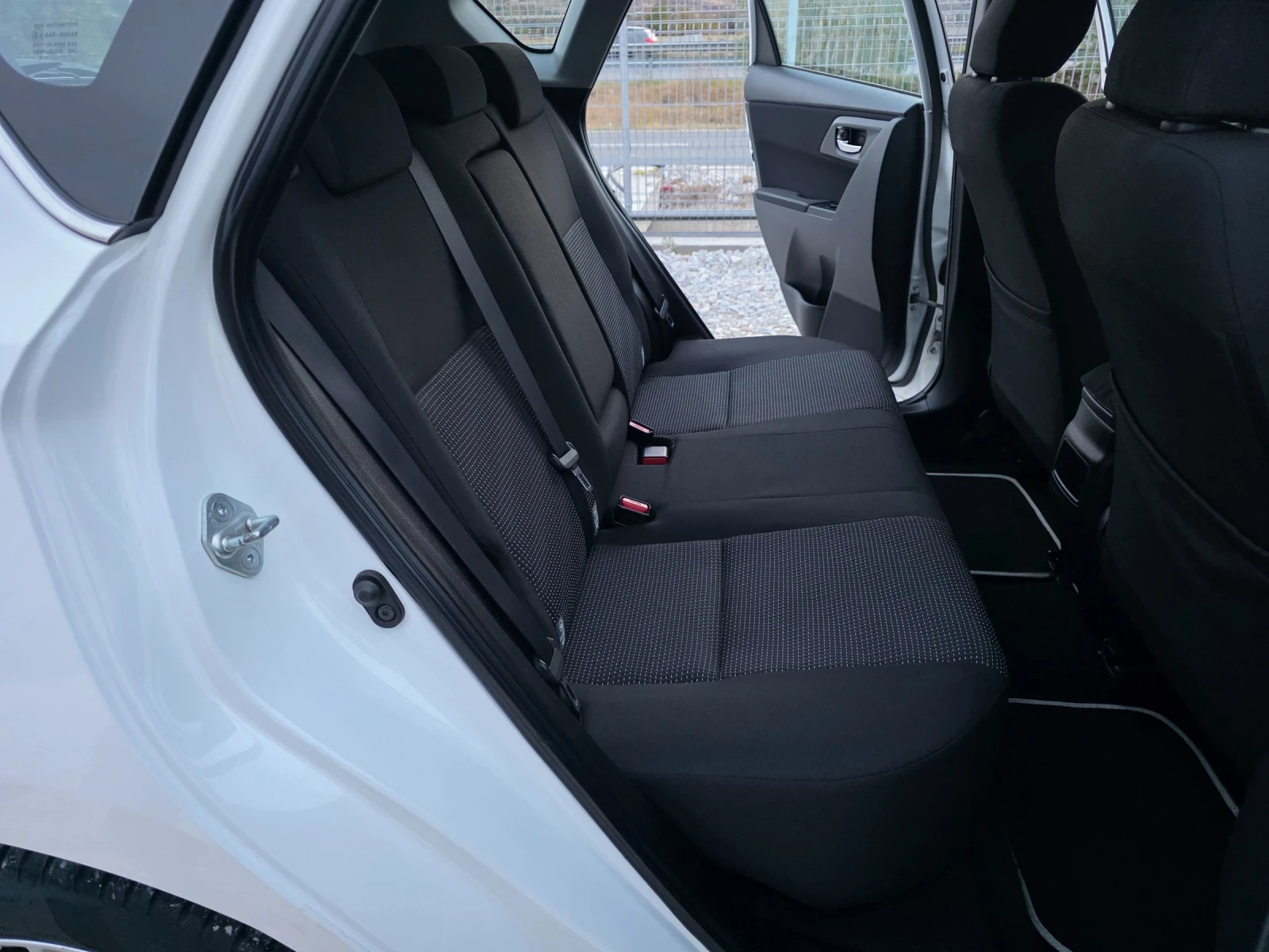 Toyota Auris 1.6 VVTI ���� 5 ������ ��������� ����������� | Mobile.bg � ����������� 10