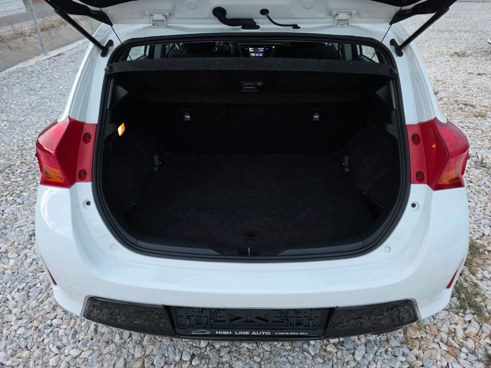 Toyota Auris 1.6 VVTI ���� 5 ������ ��������� ����������� | Mobile.bg � ����������� 11
