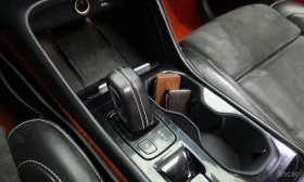 Volvo XC40 T4* R* DESIGN* LANE* ASSIST* ПАНОРАМА* КАМЕРА* , снимка 11