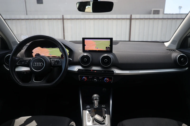 Audi Q2 2.0 TDI quattro KeyGO Virtual ACC Aut SzH #iCarbg, снимка 12 - Автомобили и джипове - 50861757