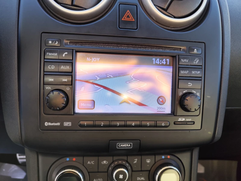 Nissan Qashqai 1.6DCi* EURO5A* NAVI* CAMERA 360* ПАНОРАМА* , снимка 10 - Автомобили и джипове - 52738109