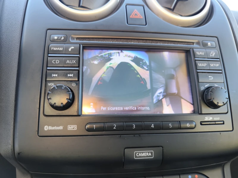 Nissan Qashqai 1.6DCi* EURO5A* NAVI* CAMERA 360* ПАНОРАМА* , снимка 11 - Автомобили и джипове - 52738109