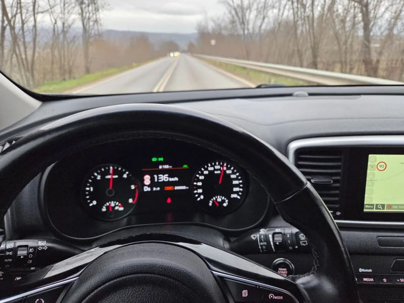 Kia Sportage 1.6 CRDI* * FACE* * PLATINUM EDITION* * FULL LED *, снимка 3 - Автомобили и джипове - 53134101