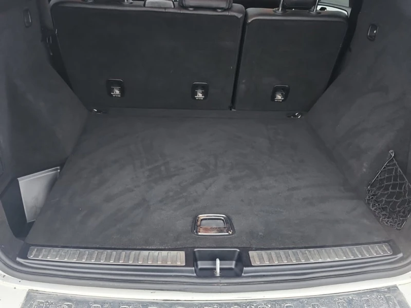 Mercedes-Benz GLE 400 * CARFAX * БЕЗ ПЪРВОНАЧАЛНА ВНОСКА, снимка 14 - Автомобили и джипове - 53161997