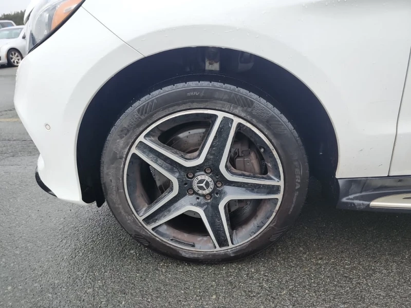 Mercedes-Benz GLE 400 * CARFAX * БЕЗ ПЪРВОНАЧАЛНА ВНОСКА, снимка 6 - Автомобили и джипове - 53161997