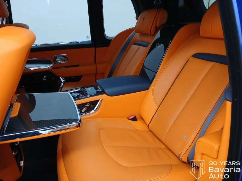 Rolls-Royce Cullinan  Black Badge, снимка 8 - Автомобили и джипове - 53287540