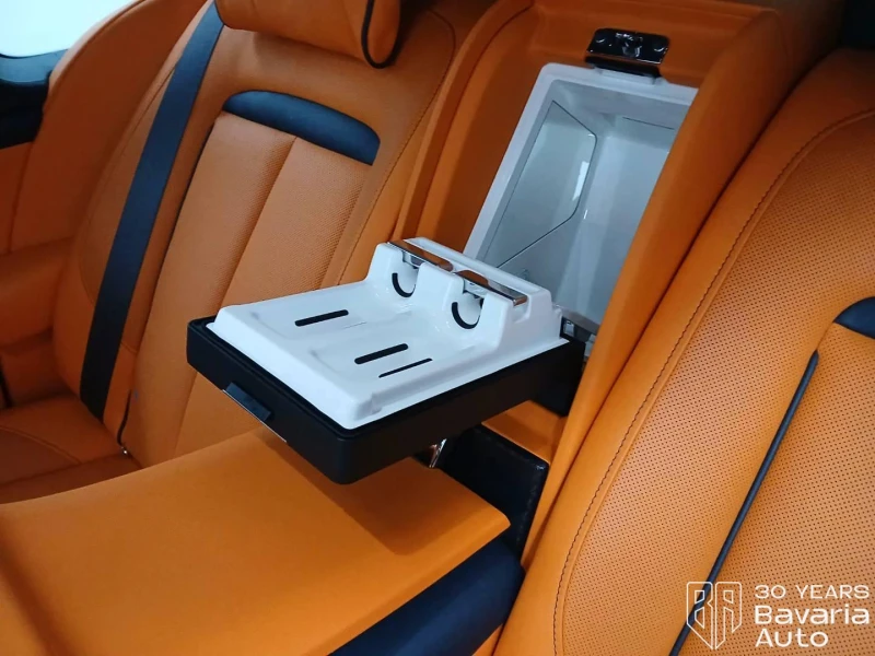 Rolls-Royce Cullinan  Black Badge, снимка 11 - Автомобили и джипове - 53287540