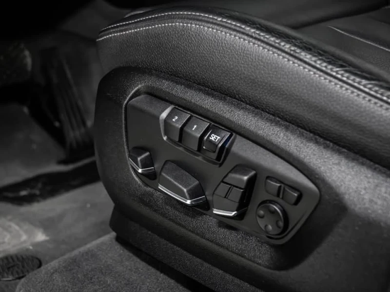 BMW X5 xDrive35i / M Sport Pkg / H/K Sound / Navi/Pano, снимка 9 - Автомобили и джипове - 53455579