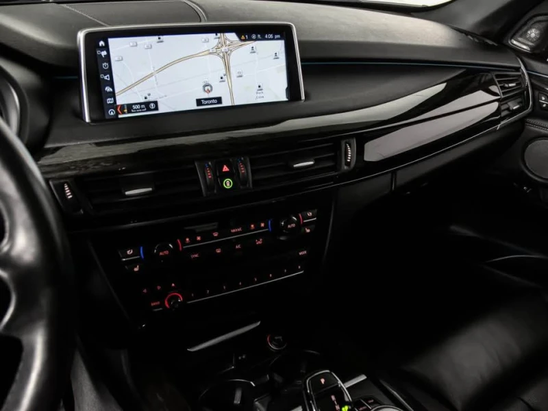 BMW X5 xDrive35i / M Sport Pkg / H/K Sound / Navi/Pano, снимка 13 - Автомобили и джипове - 53455579