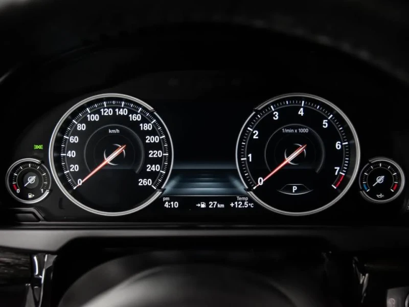 BMW X5 xDrive35i / M Sport Pkg / H/K Sound / Navi/Pano, снимка 15 - Автомобили и джипове - 53455579