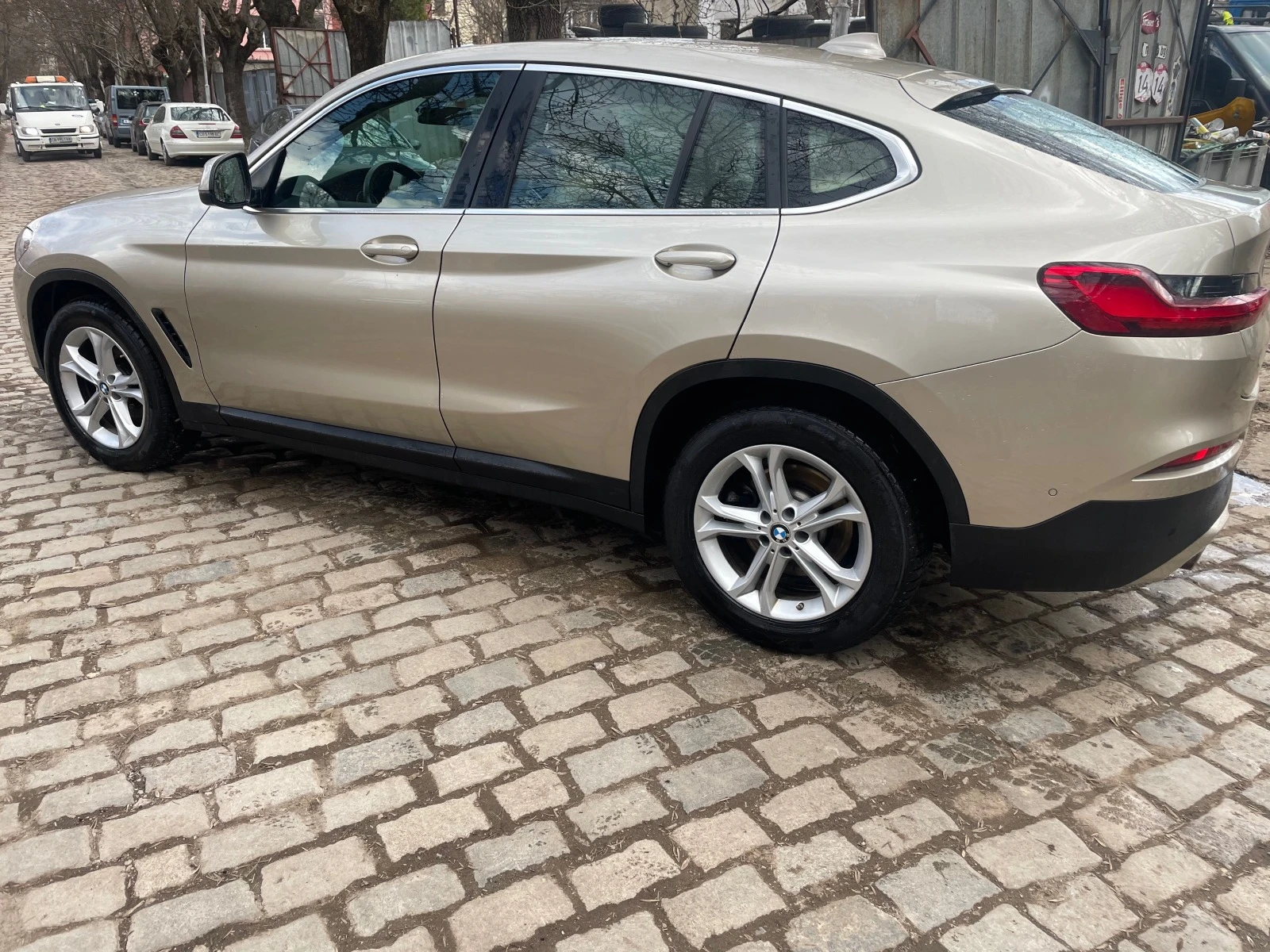 BMW X4 2.0d Individual  - изображение 6