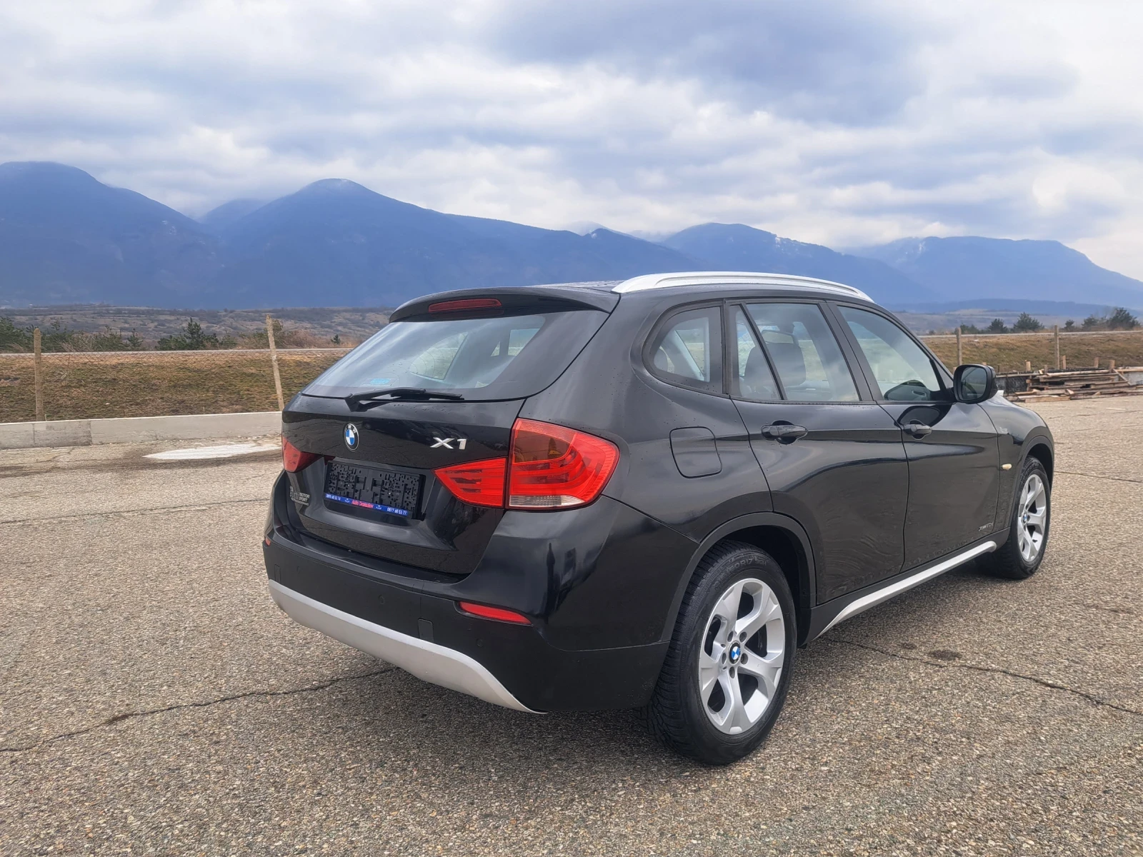 BMW X1 2, 0 d xdrive - изображение 6